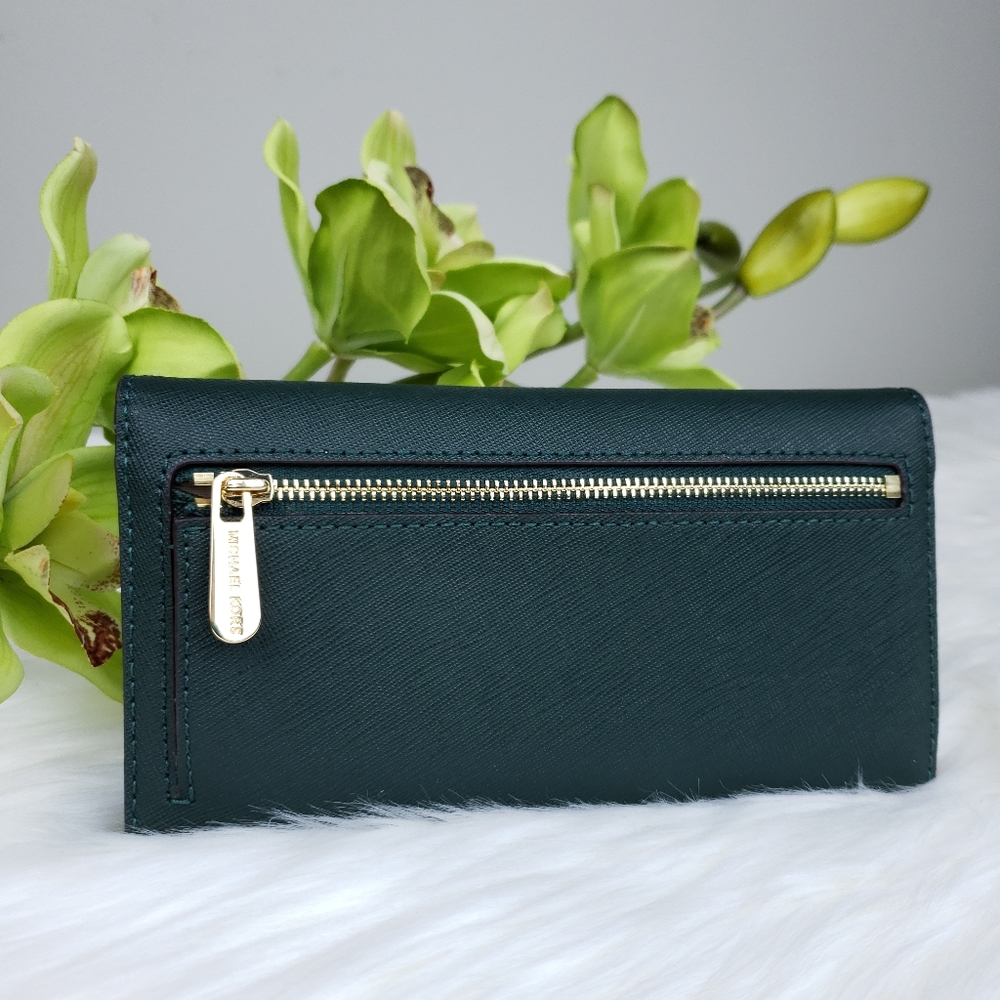 ⚠️SALE⚠️🌺NWT Michael Kors LG trifold Wallet green - Picture 4 of 6